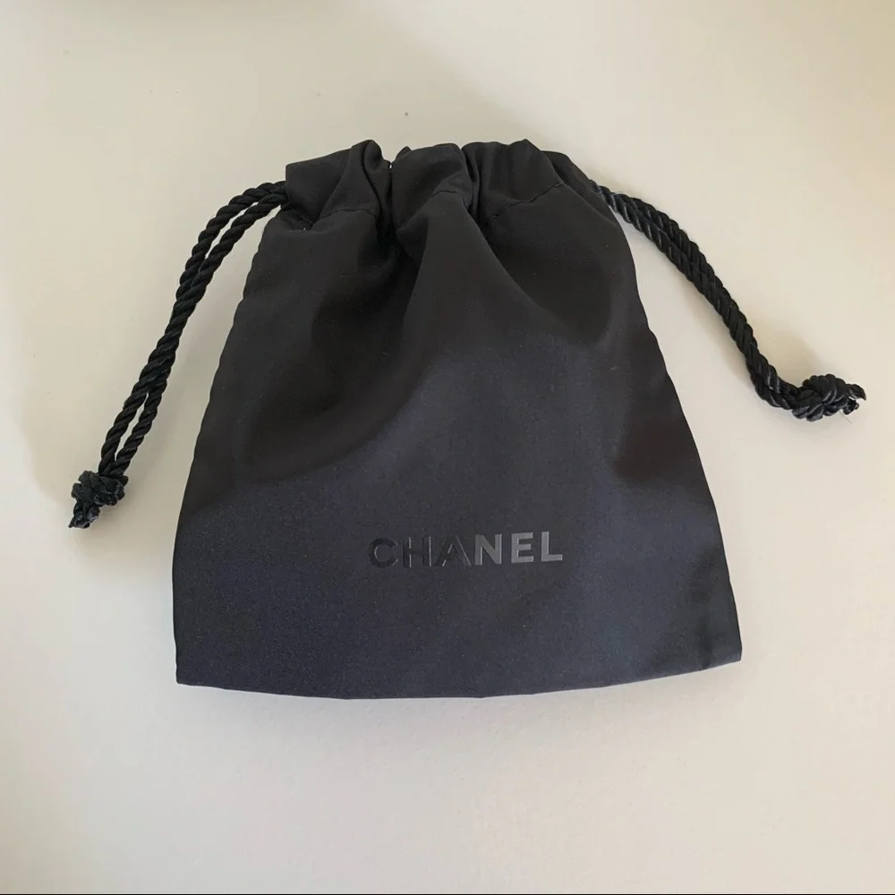 New Chanel new dust pouch